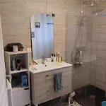 Maison Renovee * Millieres