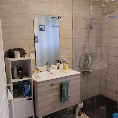 Maison Renovee * Millieres