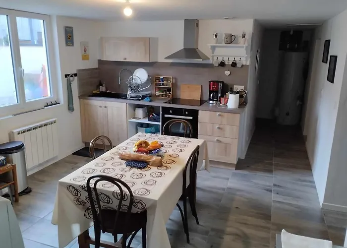 Maison Renovee Millieres